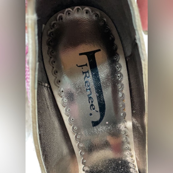 J.Renee Multi color jeweled heels. Size 6.5 - Picture 7 of 8